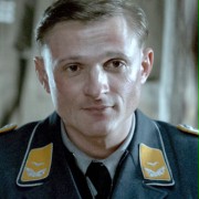 Florian Lukas w Śniegi wojny