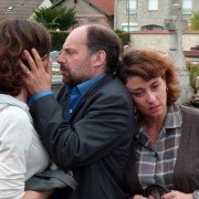 Pogrzeb babci Berthe - galeria zdjęć - filmweb
