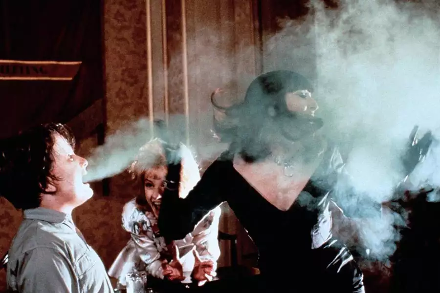 Wiedźmy - galeria zdjęć - filmweb
