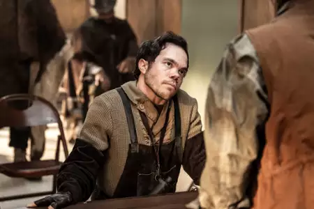 The Walking Dead: The Ones Who Live - galeria zdjęć - filmweb