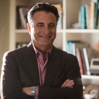 Dr Miles Edwards