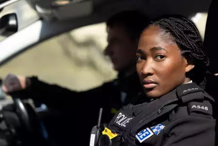 Policjant - galeria zdjęć - filmweb