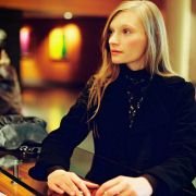 Valerie - galeria zdjęć - filmweb