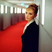 Valerie - galeria zdjęć - filmweb