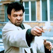 Red Heat - galeria zdjęć - filmweb