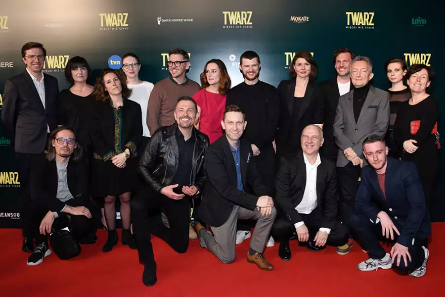 Twarz - galeria zdjęć - filmweb