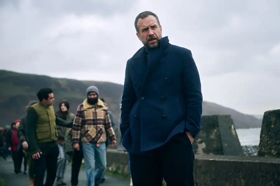 Under Salt Marsh - galeria zdjęć - filmweb