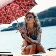 Swept Away - galeria zdjęć - filmweb