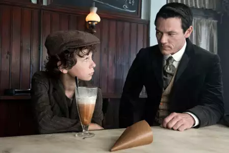 Alienista - galeria zdjęć - filmweb
