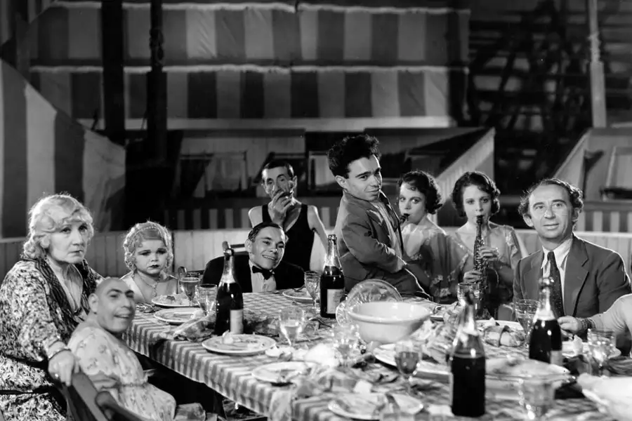 Dziwolągi - galeria zdjęć - filmweb