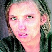 Niebiańskie dni - galeria zdjęć - filmweb