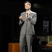Mulaney - galeria zdjęć - filmweb