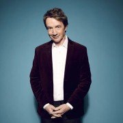 Mulaney - galeria zdjęć - filmweb