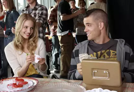 Glee - galeria zdjęć - filmweb