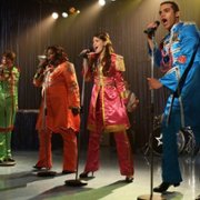 Glee - galeria zdjęć - filmweb