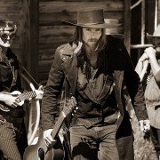 Paradox - galeria zdjęć - filmweb
