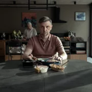 Porządny człowiek - galeria zdjęć - filmweb