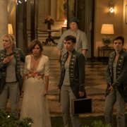 Vis a vis: El oasis - galeria zdjęć - filmweb