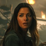 Sarah Shahi w Black Adam