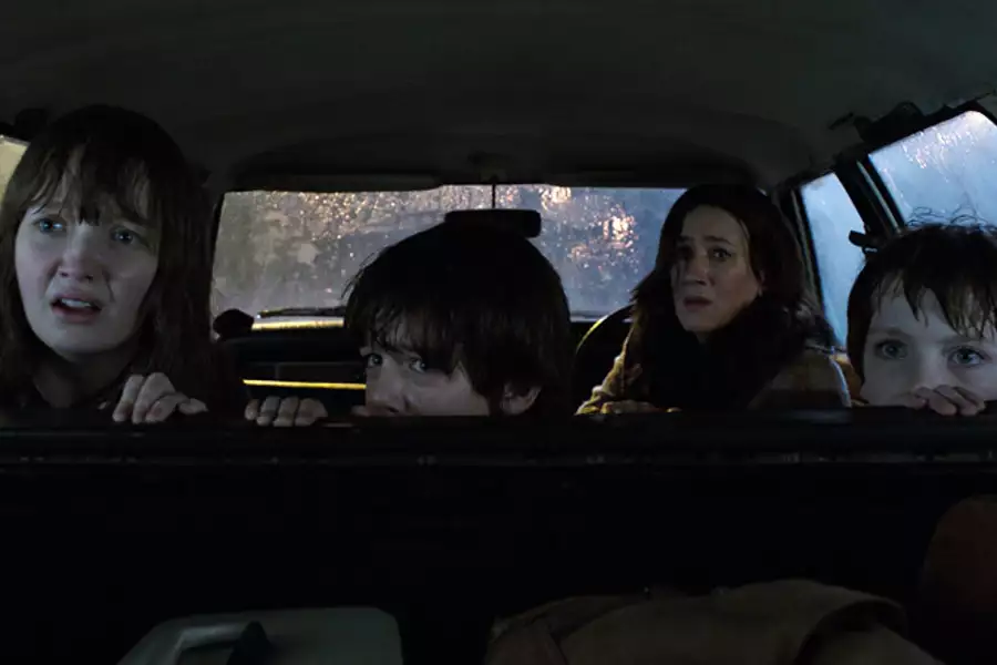 Obecność 2 - galeria zdjęć - filmweb