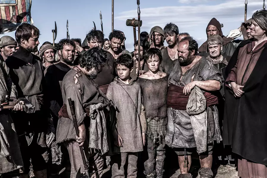 Katedra w Barcelonie - galeria zdjęć - filmweb