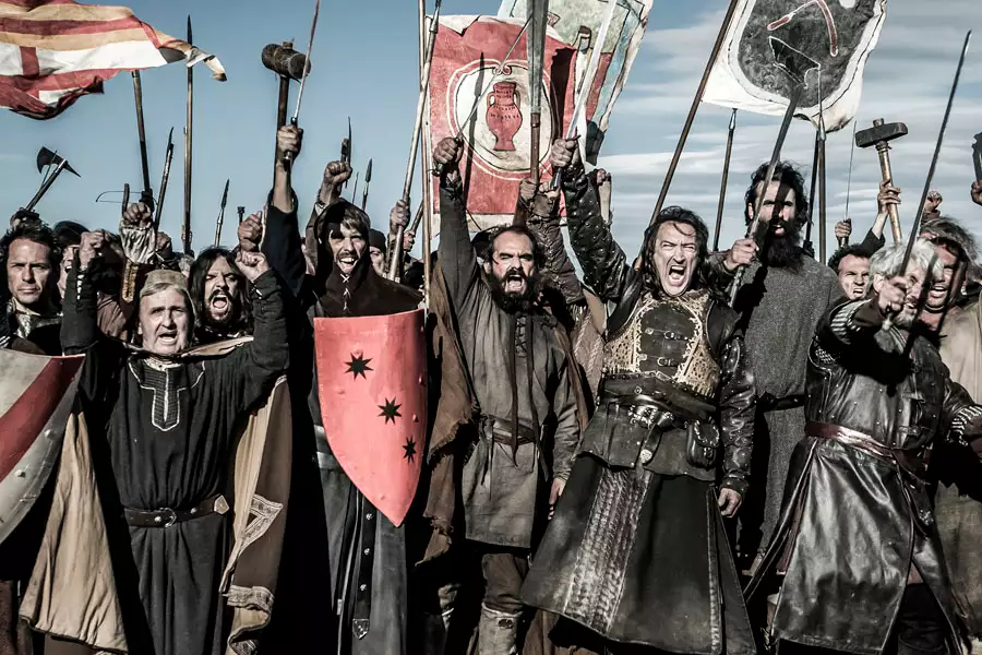 Katedra w Barcelonie - galeria zdjęć - filmweb