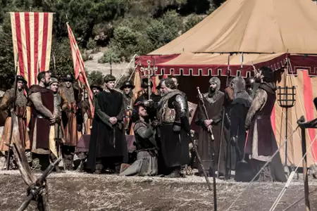 Katedra w Barcelonie - galeria zdjęć - filmweb