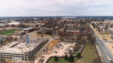 Sezon 1 Odcinek 1 Zab&oacute;jcze tornada