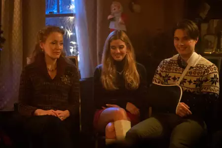 Słodkie kłamstewka - galeria zdjęć - filmweb
