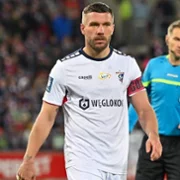 Ja, kapitan - galeria zdjęć - filmweb