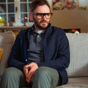 Nails - galeria zdjęć - filmweb