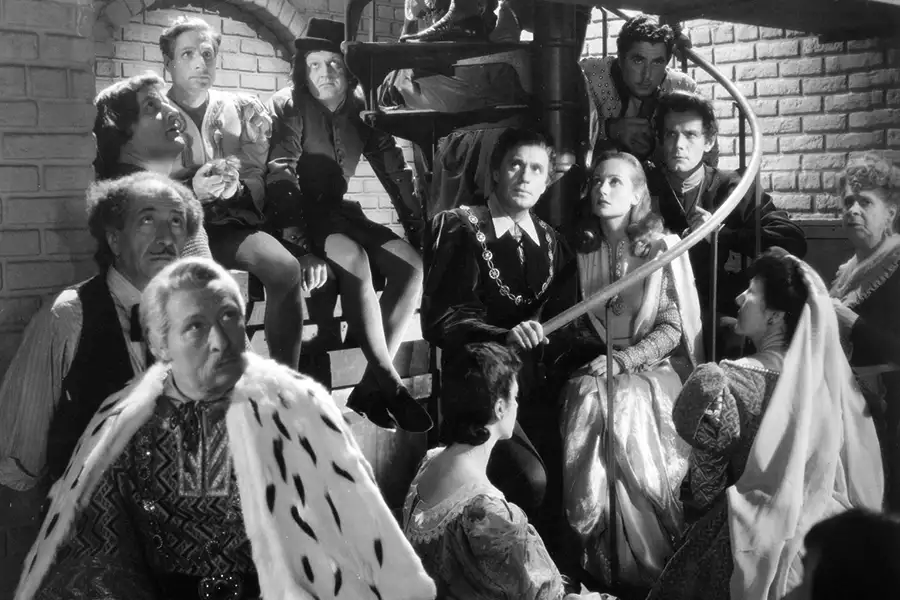 Być albo nie być - galeria zdjęć - filmweb