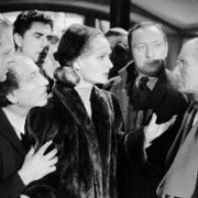 Być albo nie być - galeria zdjęć - filmweb