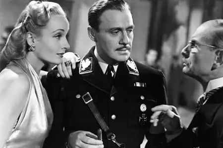 Być albo nie być - galeria zdjęć - filmweb
