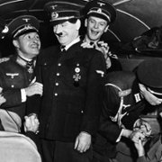 Być albo nie być - galeria zdjęć - filmweb