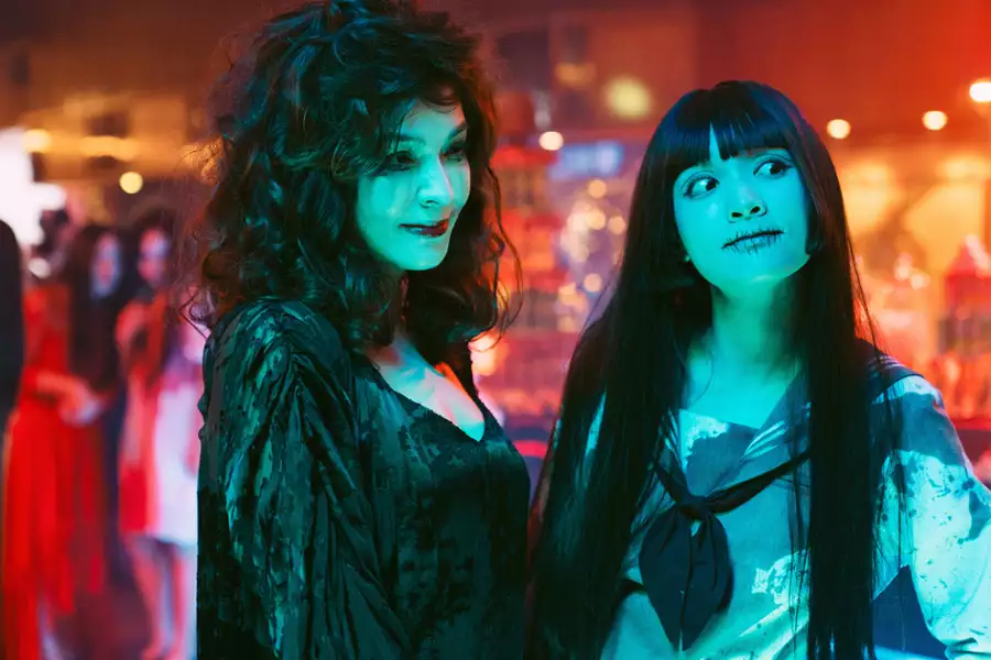 Stowarzyszenie umarłych gwiazdor&oacute;w - galeria zdjęć - filmweb