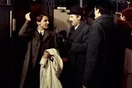 Ogr&oacute;d Finzi-Continich - galeria zdjęć - filmweb