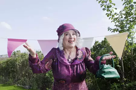 Jill i Joy. Tajemniczy nieznajomy - galeria zdjęć - filmweb