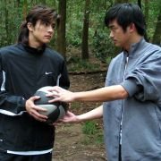 E Mo Zai Shen Bian - galeria zdjęć - filmweb