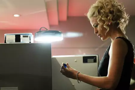 Agentka o stu twarzach - galeria zdjęć - filmweb