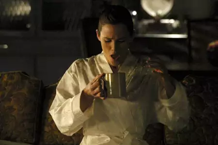 Agentka o stu twarzach - galeria zdjęć - filmweb