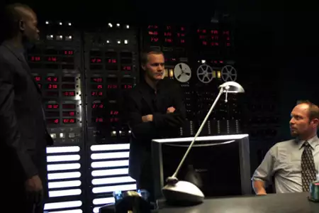 Agentka o stu twarzach - galeria zdjęć - filmweb