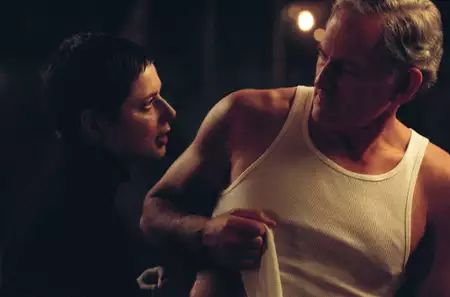 Agentka o stu twarzach - galeria zdjęć - filmweb