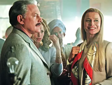 Agentka o stu twarzach - galeria zdjęć - filmweb