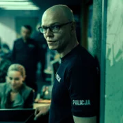 Czarne stokrotki - galeria zdjęć - filmweb