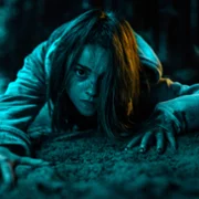 Czarne stokrotki - galeria zdjęć - filmweb