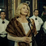 Czarne stokrotki - galeria zdjęć - filmweb