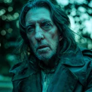 Czarne stokrotki - galeria zdjęć - filmweb