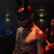 Czarne stokrotki - galeria zdjęć - filmweb
