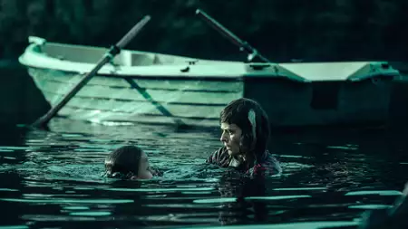 Czarne stokrotki - galeria zdjęć - filmweb